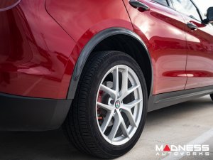 Alfa Romeo Stelvio Fender Trim - Carbon Fiber - Feroce Carbon Alfa Romeo Stelvio Fender Trim - Carbon Fiber - Feroce Carbon